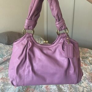 Coach Parker Kisslock Shoulder Bag in Leather Lilac